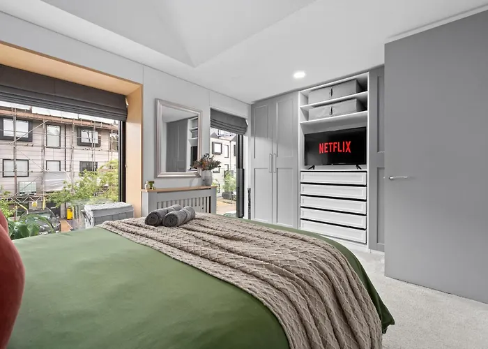 Cityscape Mcr Townhouse - Free Parking & Garden *