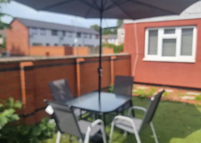 Сasa de vacaciones Away From *