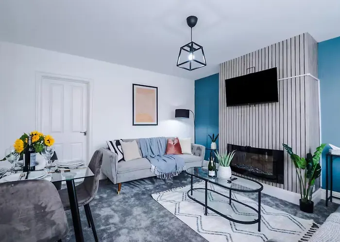 Comfortable & Spacious 3br House Near Coop Live Arena & Etihad Stadium With Free Parking - New Management Since Jan '26 * Manchester