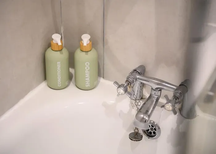 Flat By Superhost 아파트