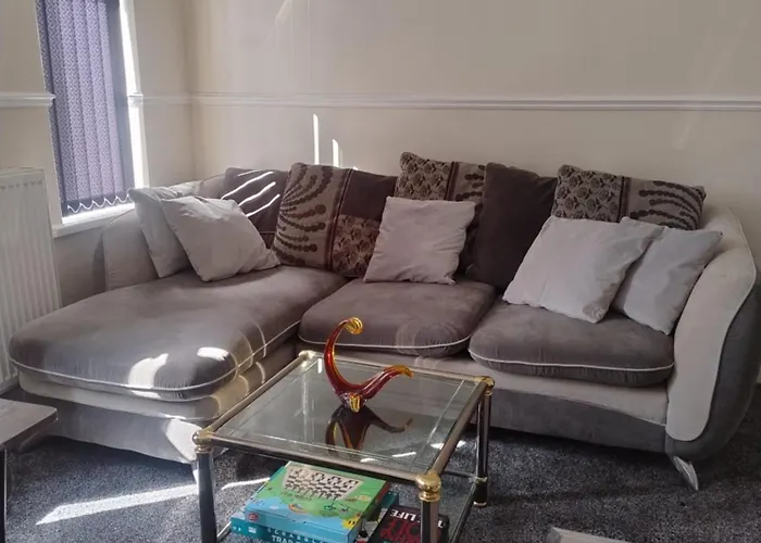 2 Beds Suburb Nestled Nook 아파트 맨체스터