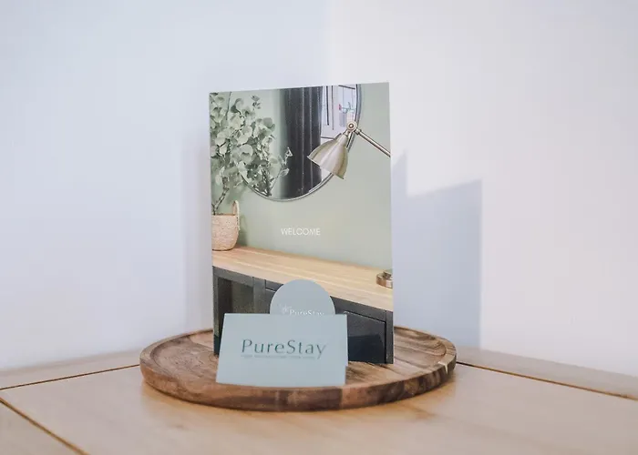 Big Mcr 5-bedroom Contractor House Sleeps 8 With Parking By Purestay Vakantiehuis *