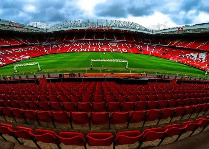 게스트하우스 Modern For Short In Salford, Plab Samson *