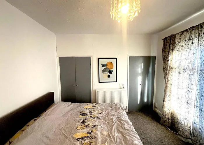 King Size To In Salford-samson Plab Penzion Manchester