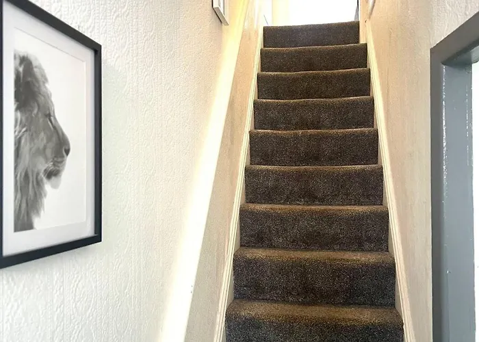 Quiet Spacious In Salford-samson Plab Gasthof