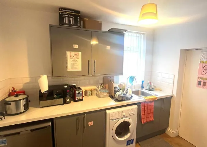 Quiet Spacious In Salford-samson Plab * Manchester