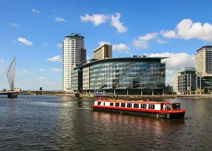 Huge Modern To In Salford Samson Plab Manchester