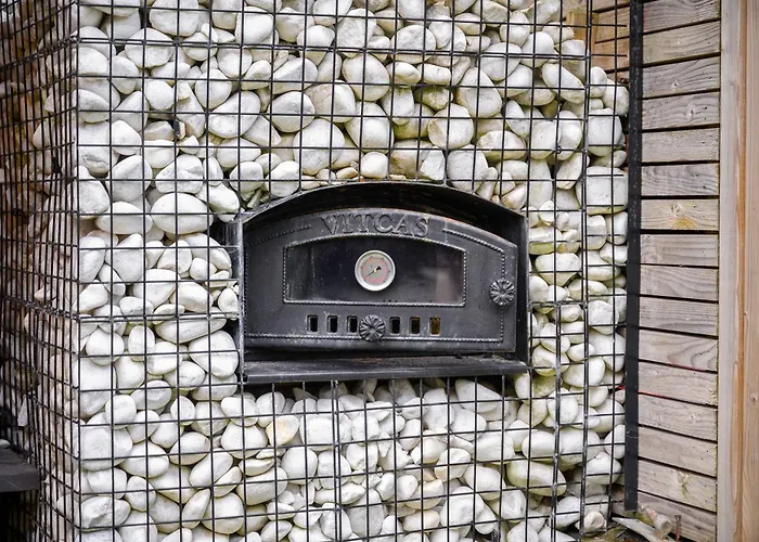 West Didsbury Retreat L Cinema L Sleeps 8