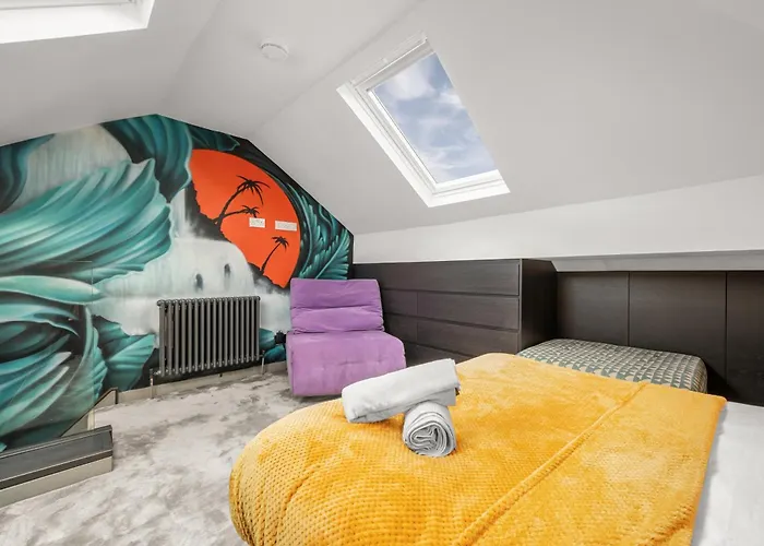 펜션 West Didsbury Retreat L Cinema L Sleeps 8 *