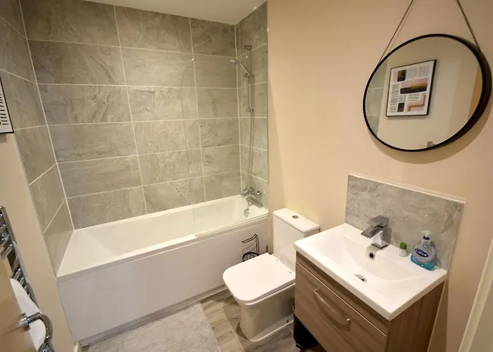 Apartment Sandringham Ground Floor Dbl Bed & Parking