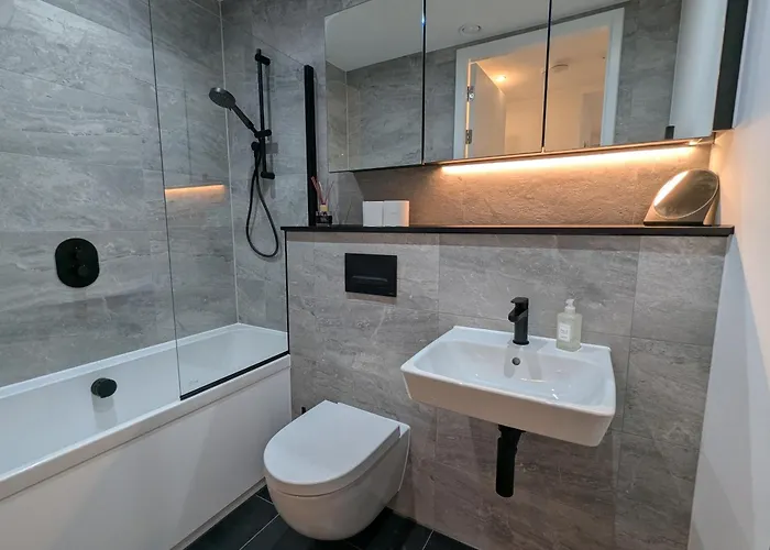 New 1br Gym Roof Terrace Lounge