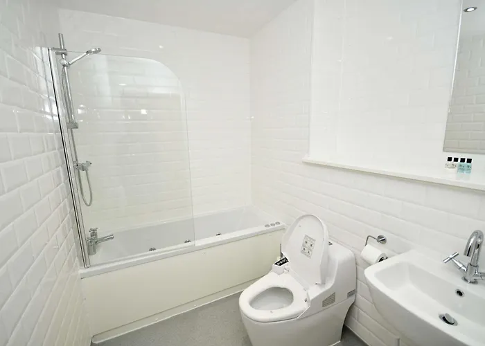 Beautiful 2 Bed Near Etihad