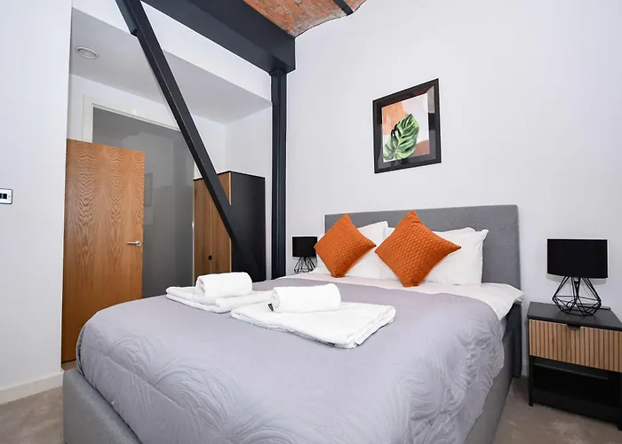 Beautiful 2 Bed Near Etihad * מנצ'סטר