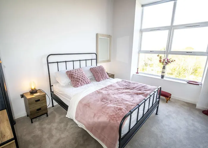 Stunning 2 Bed Near Etihad *