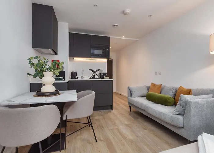 Cable Street Serviced * مانشستر