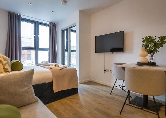 Daire Cable Street Serviced *