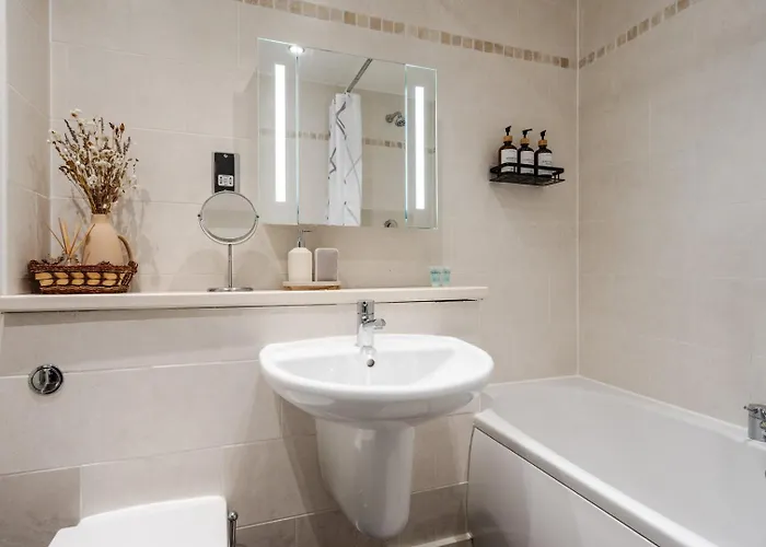 아파트 Guestready - Charming Retreat In *