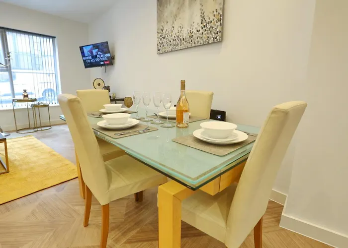 Mill Conversion Flat Mins From Bars Shops - Pass The Keys *