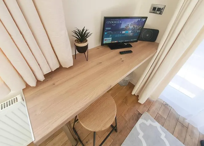 Private 게스트하우스 *