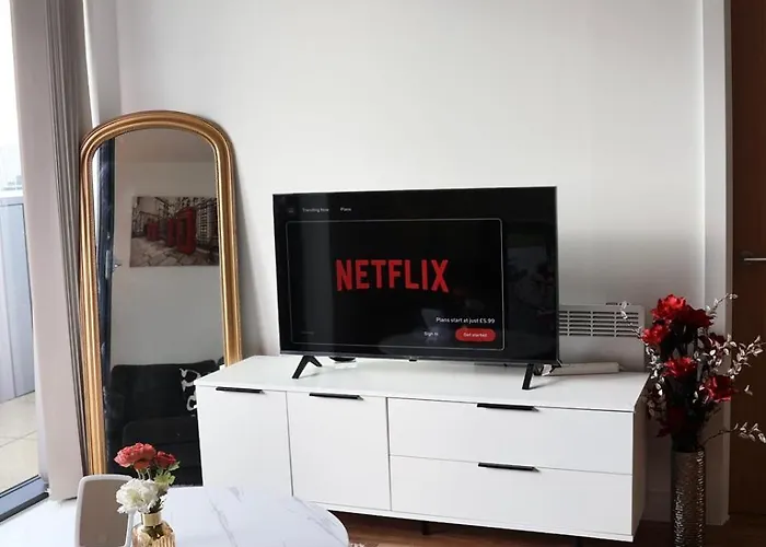 Luxury 2 Bed 13th Floor View Of Old Trafford Apartamento Manchester