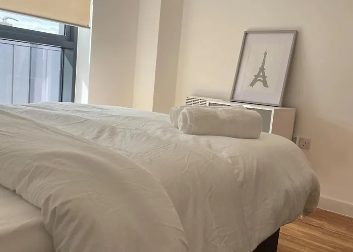 Luxury 2 Bed 13th Floor View Of Old Trafford Apartamento