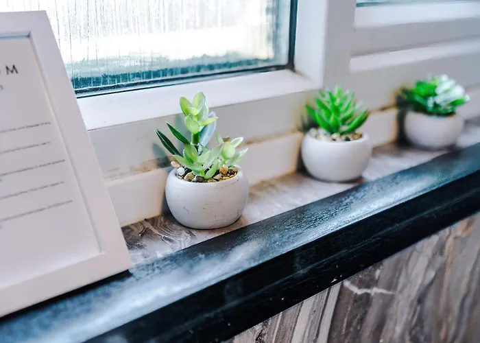 3br Salford Sleeps 7 Kitchen Parking Prázdninový dům *