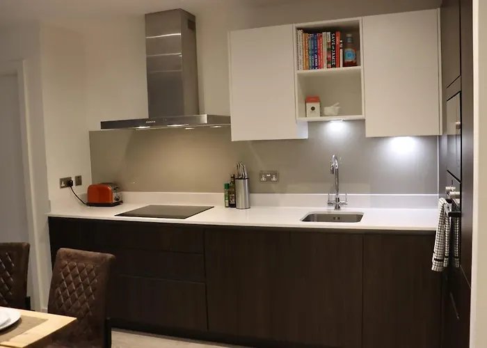 公寓 Modern Centre 2 Bedroom With Large Balcony 曼彻斯特