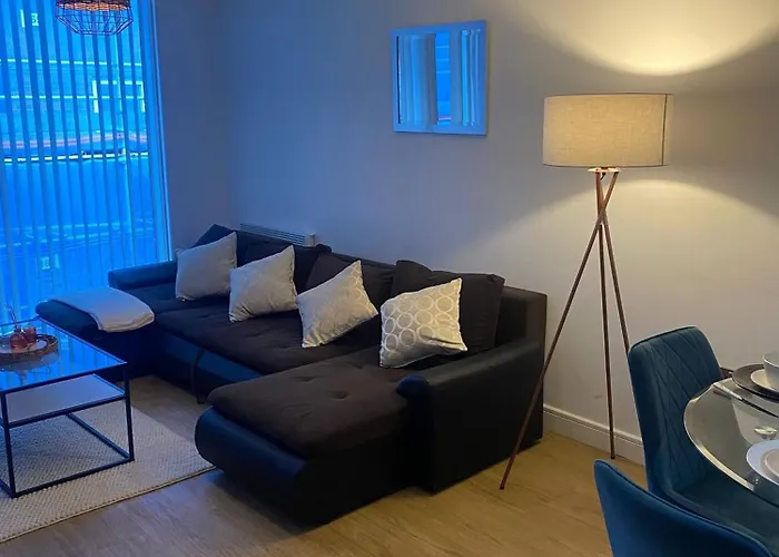 The Dyche - Spacious - Local Attractions * Manchester