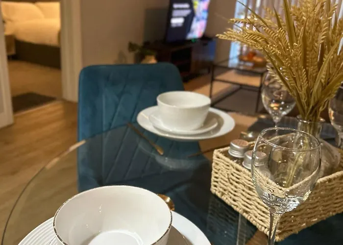 The Dyche-parking-local Attractions-fast Wi-fi