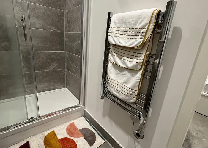 Exquisite Riverview 2bedroom Flat In Manchester. * 맨체스터