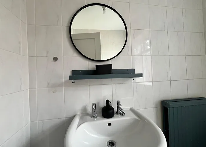 بيت للعطل Budget Spacious 3 Bed In