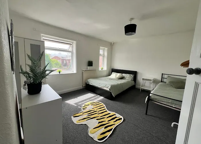 Budget Spacious 3 Bed In بيت للعطل مانشستر