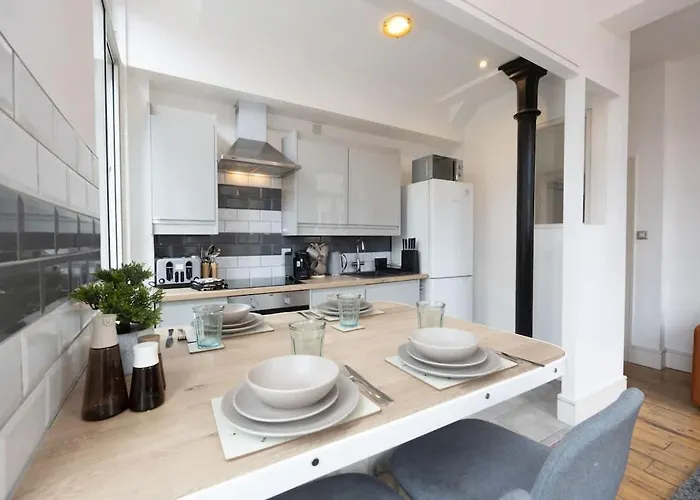 Sleeps 6 Stunning 2 Bed By Superhost Manchester