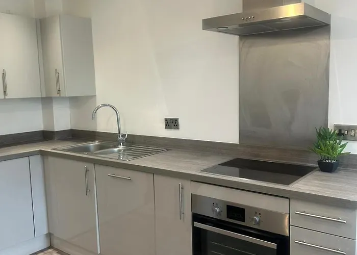 아파트 Cozy, Stylish Modern 2 Bedroom Entire Flat