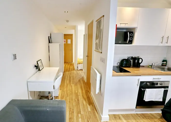 Urban Escape - Walk To Of Salford Pass The Keys 아파트