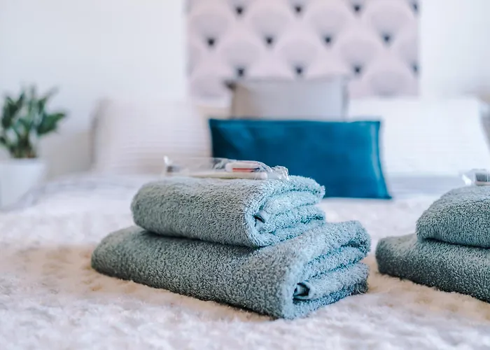 Elegant 2br Flat Near Northern Quarter 아파트