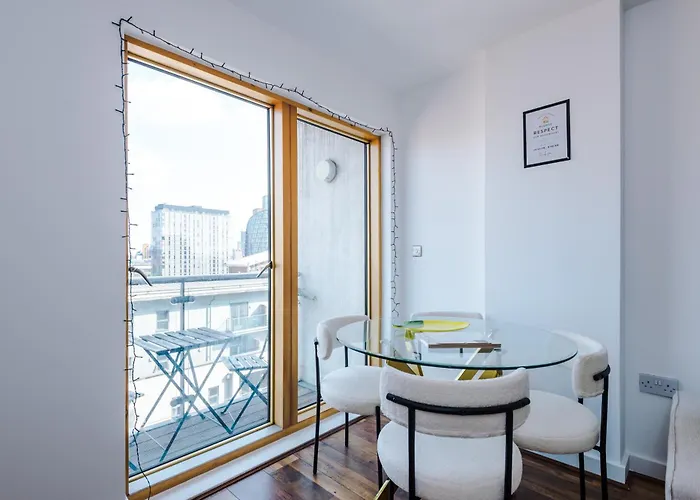 Elegant 2br Flat Near Northern Quarter 맨체스터