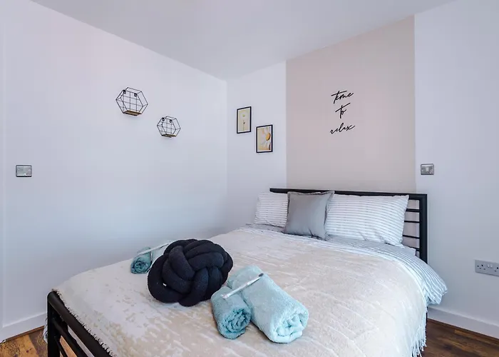 Elegant 2br Flat Near Northern Quarter 아파트 맨체스터