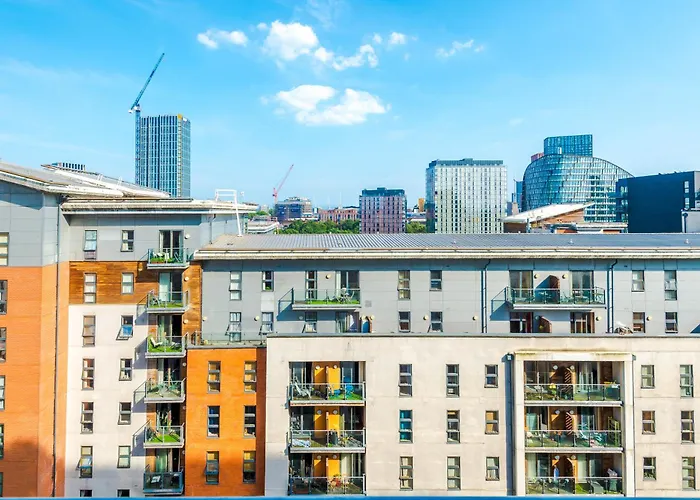 아파트 Elegant 2br Flat Near Northern Quarter *