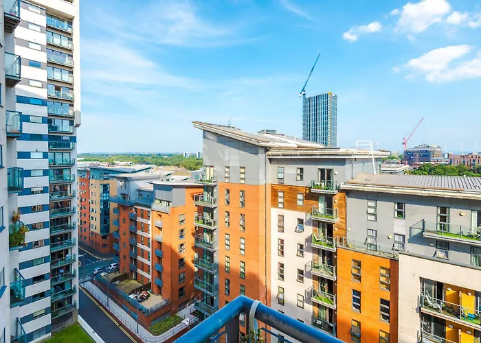 Elegant 2br Flat Near Northern Quarter *