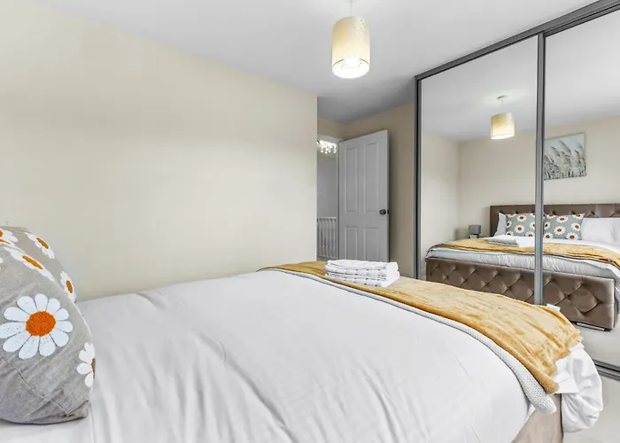 Сasa de vacaciones Modern 4 Bedroom Detached House 66cl Mánchester