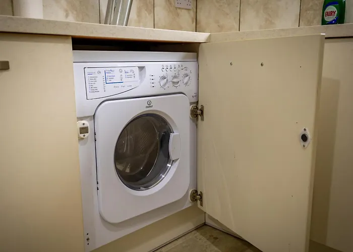 Сasa de vacaciones Modern 4 Bedroom Detached House 66cl Mánchester