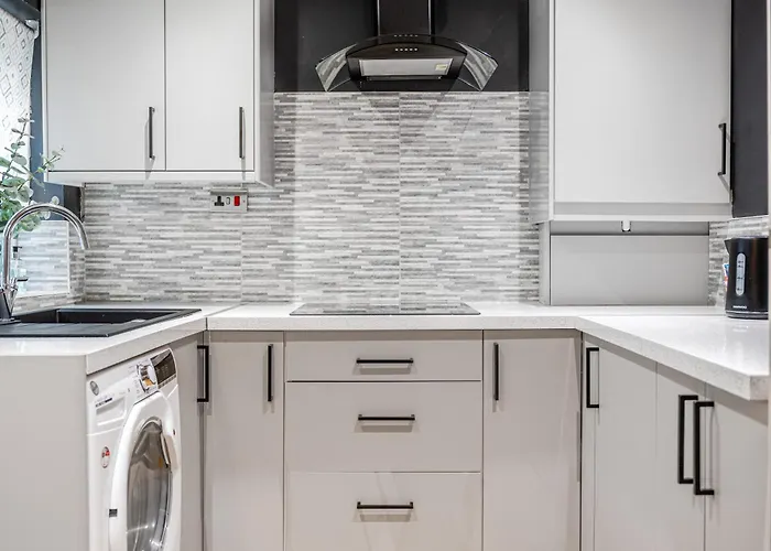 3 Bedroom Close To Mcr Centre Semesterbostad *