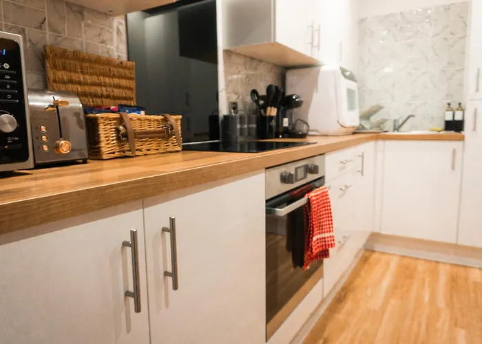 Waterside Retreat * Manchester