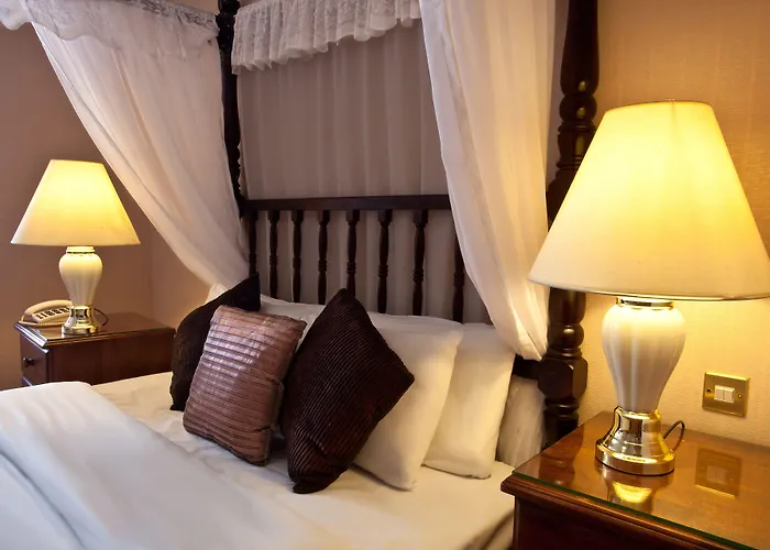 Britannia Centre Отель