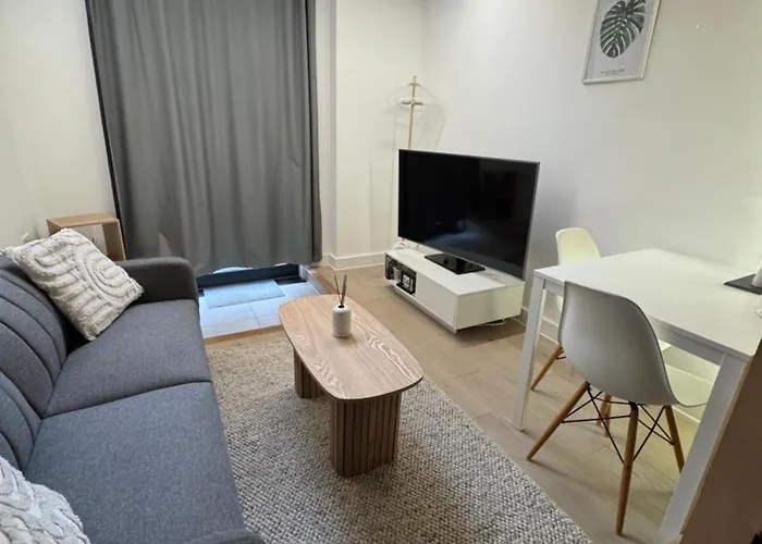 Duplex - Balcony - Roof Terrace - Parking *