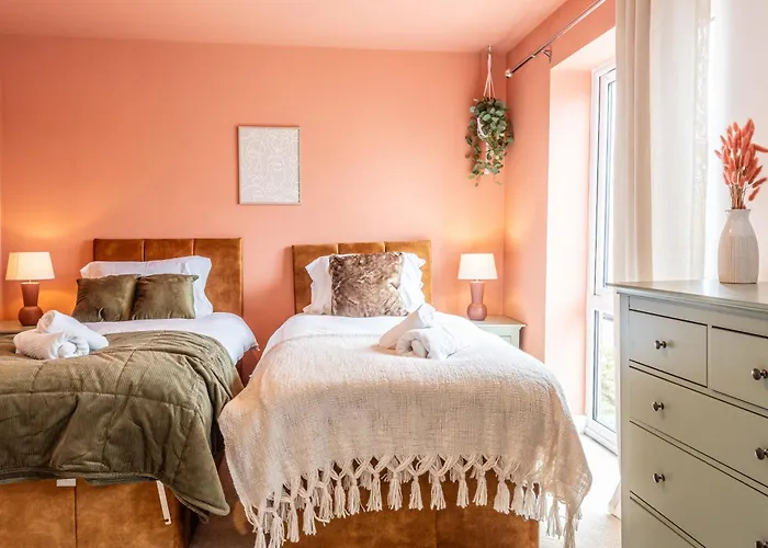 Modern House 2 Bedroom 5 Beds Σπίτι διακοπών Μάντσεστερ