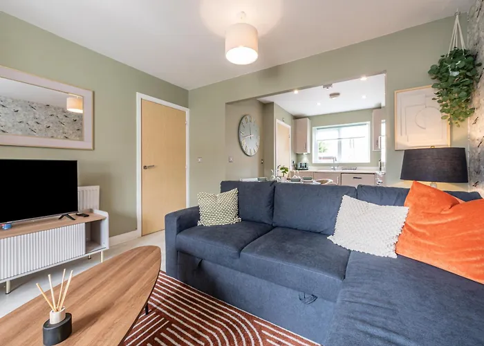 Modern House 2 Bedroom 5 Beds