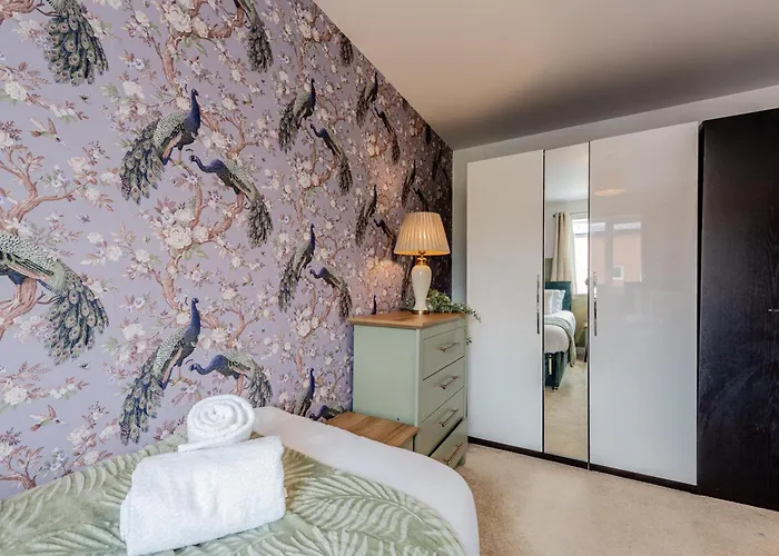 Modern House 2 Bedroom 5 Beds 펜션 맨체스터