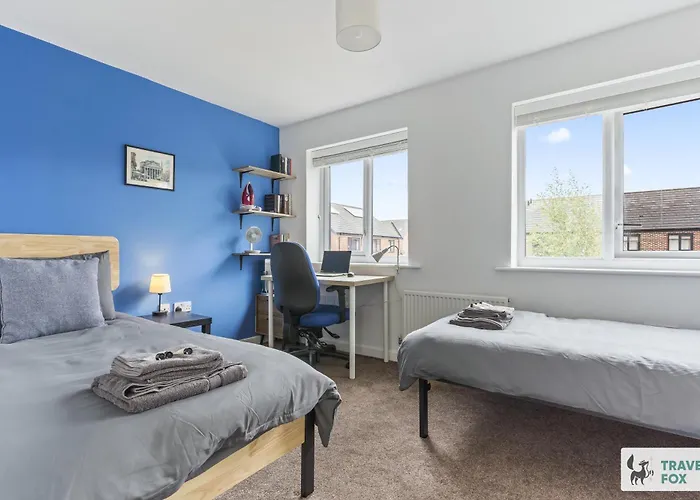 Centre House Etihad And Parking